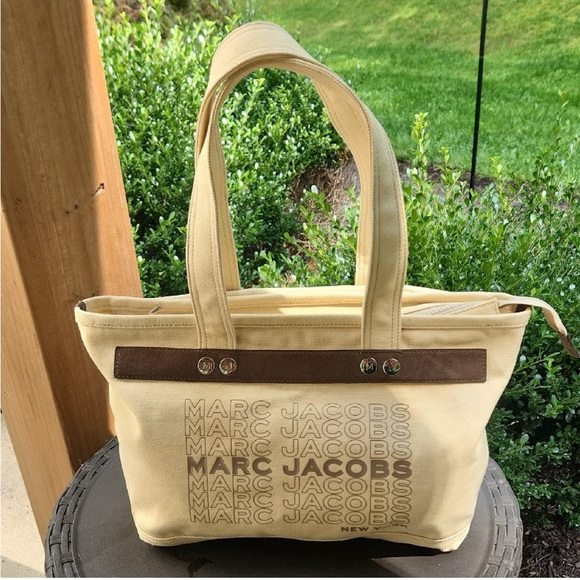 Marc Jacobs Cream and Brown Tote Bag - Picture 1 of 9